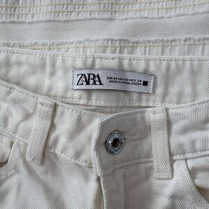 Zara Off-White Denim Jeans